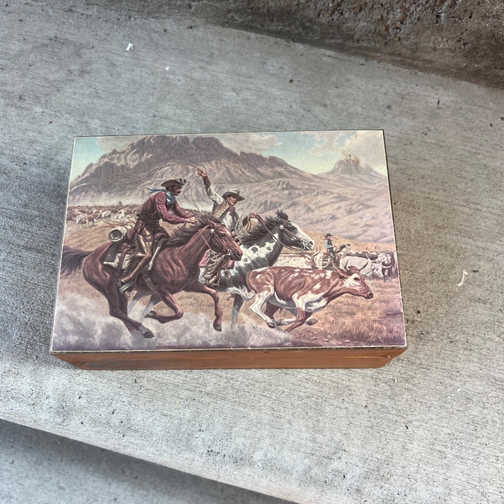 Wooden Keepsake Box with Hinges Horse Print
